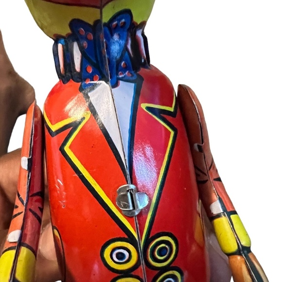 Vintage Inspired Duck on a Tricycle Metal Wind-Up Tin Toy - Picture 10 of 13